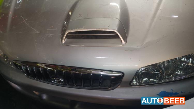 Body  Front clip Hyundai H1