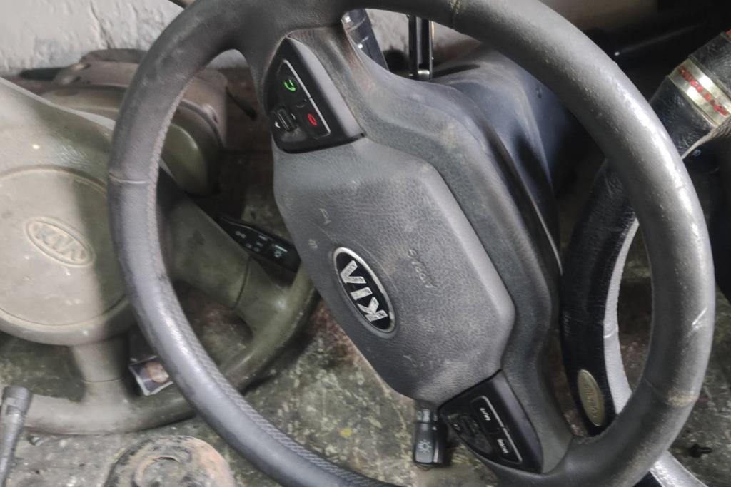 Cabin  Steering Wheel KIA Bongo