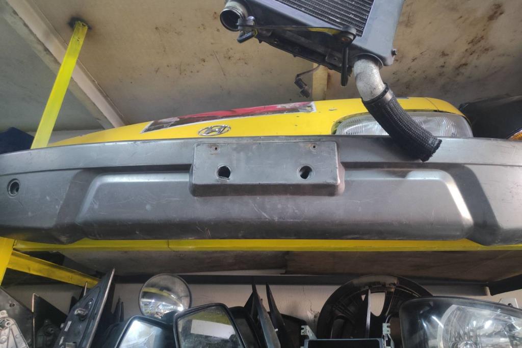 دعامة هيونداي اتش1 ستاركس 2005 2006