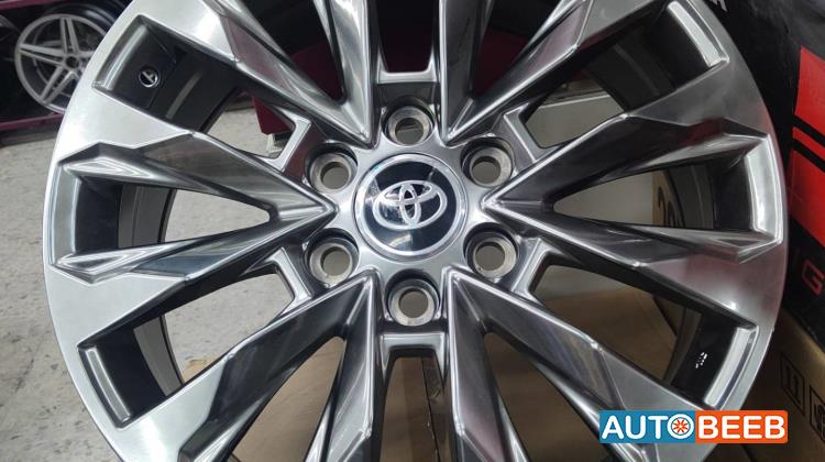 Wheel and Rims Rims Toyota Land Cruiser
