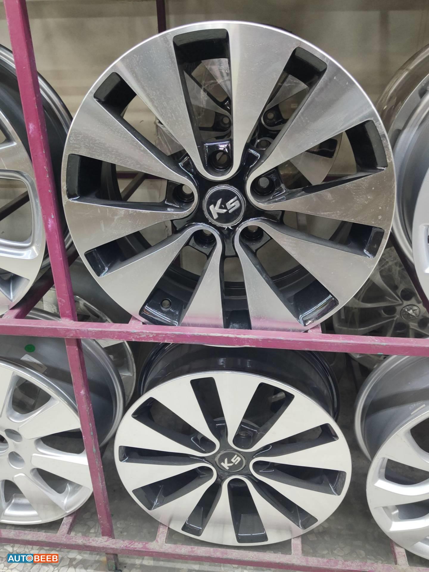 طقم جنطات كيا اوبتيما 5 براغي 16