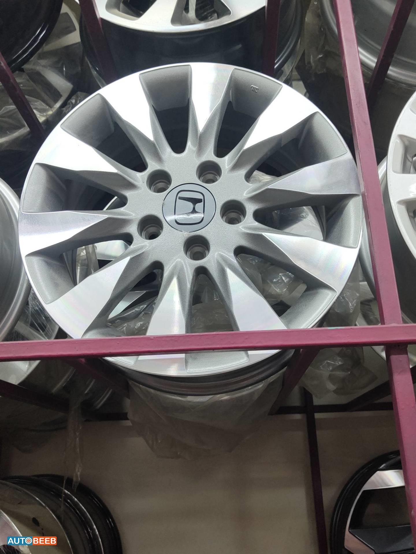 طقم جنطات هوندا اكورد 5 براغي 16