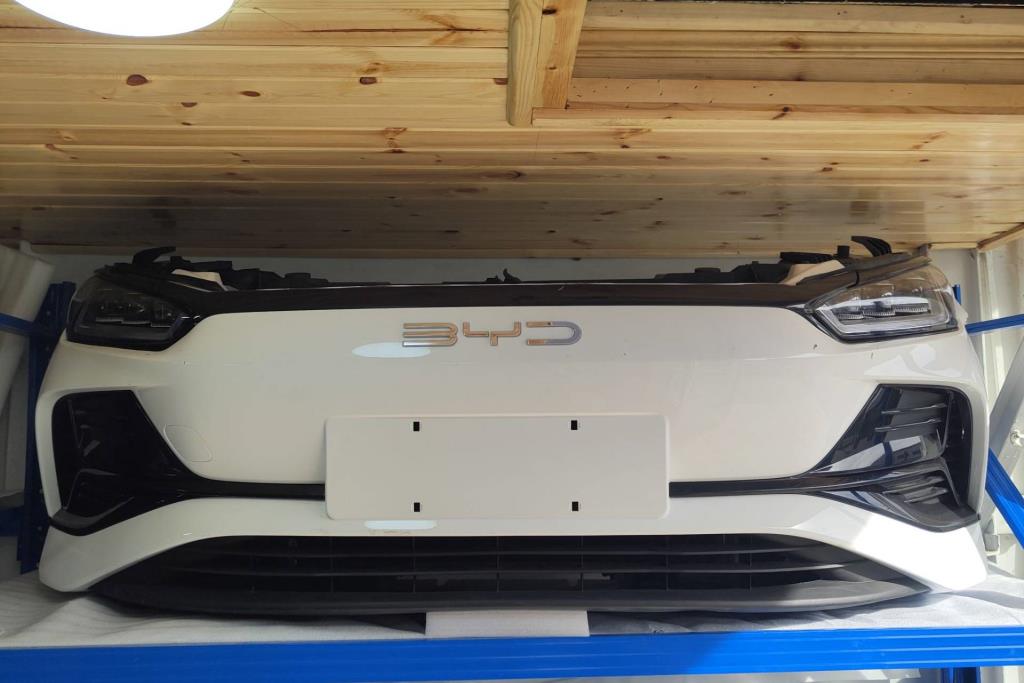 Body  Bumper BYD E2