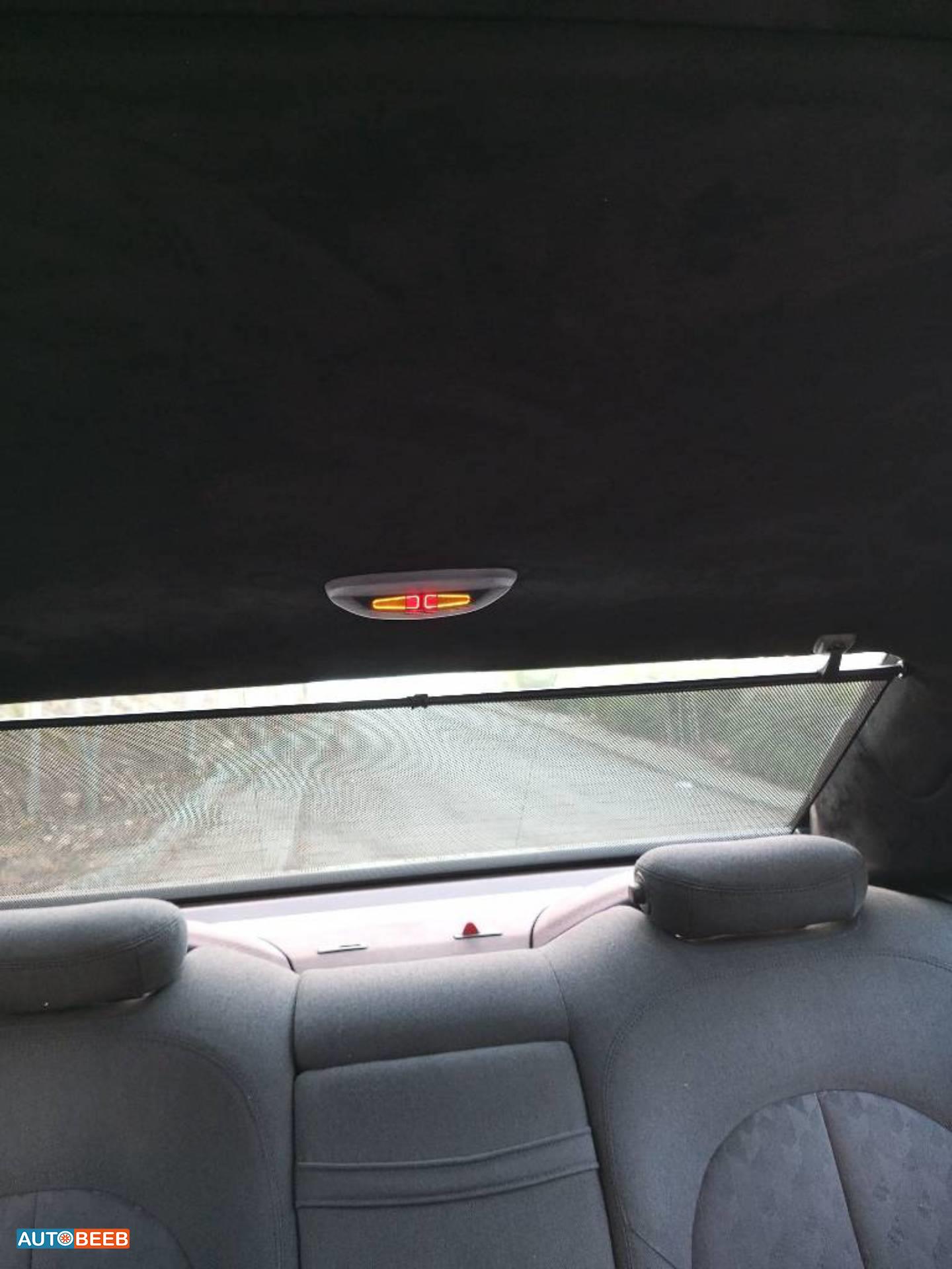 Mercedes Benz CLK200 2003