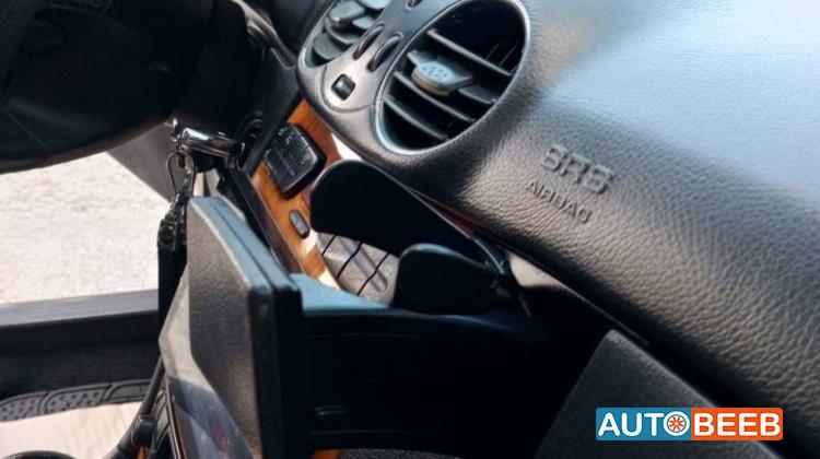 Mercedes Benz CLK200 2003