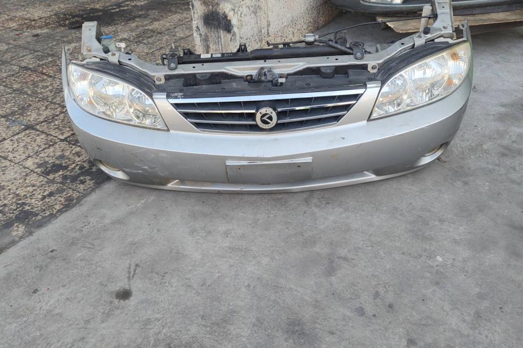 واجهة أمامية طمبون اضوية يمين شمال كيا سبكترا 2000 2001 2002