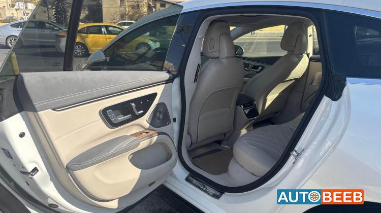 Mercedes Benz EQS450+ 2022