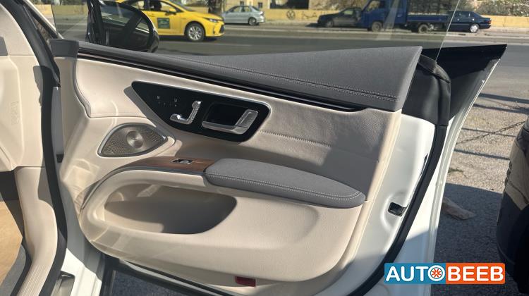 Mercedes Benz EQS450+ 2022