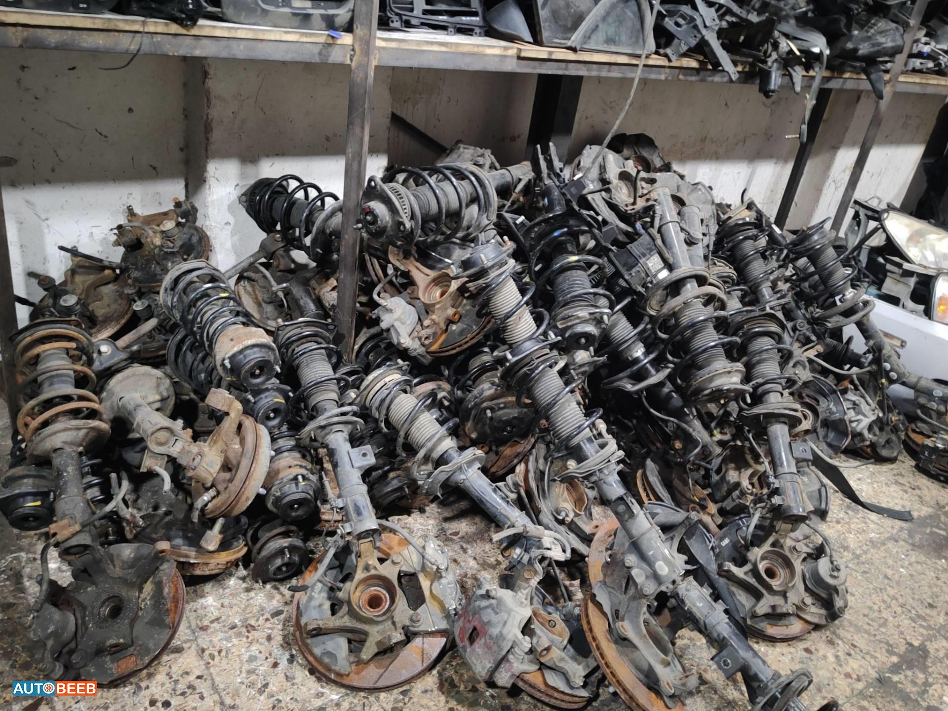  Shock Absorber Hyundai Avante