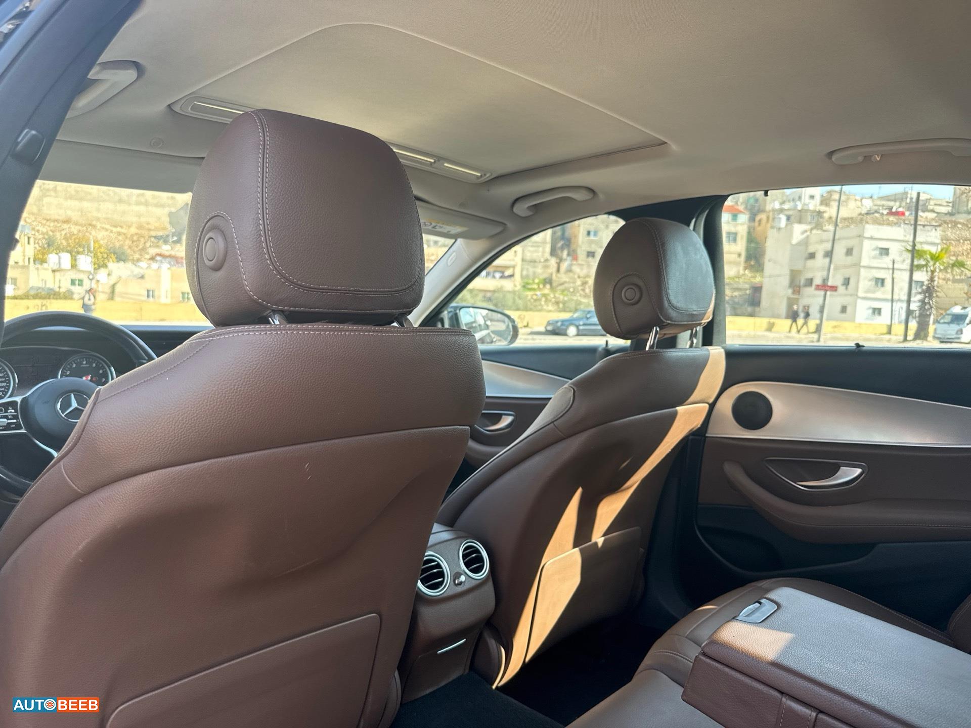Mercedes Benz E350e 2019