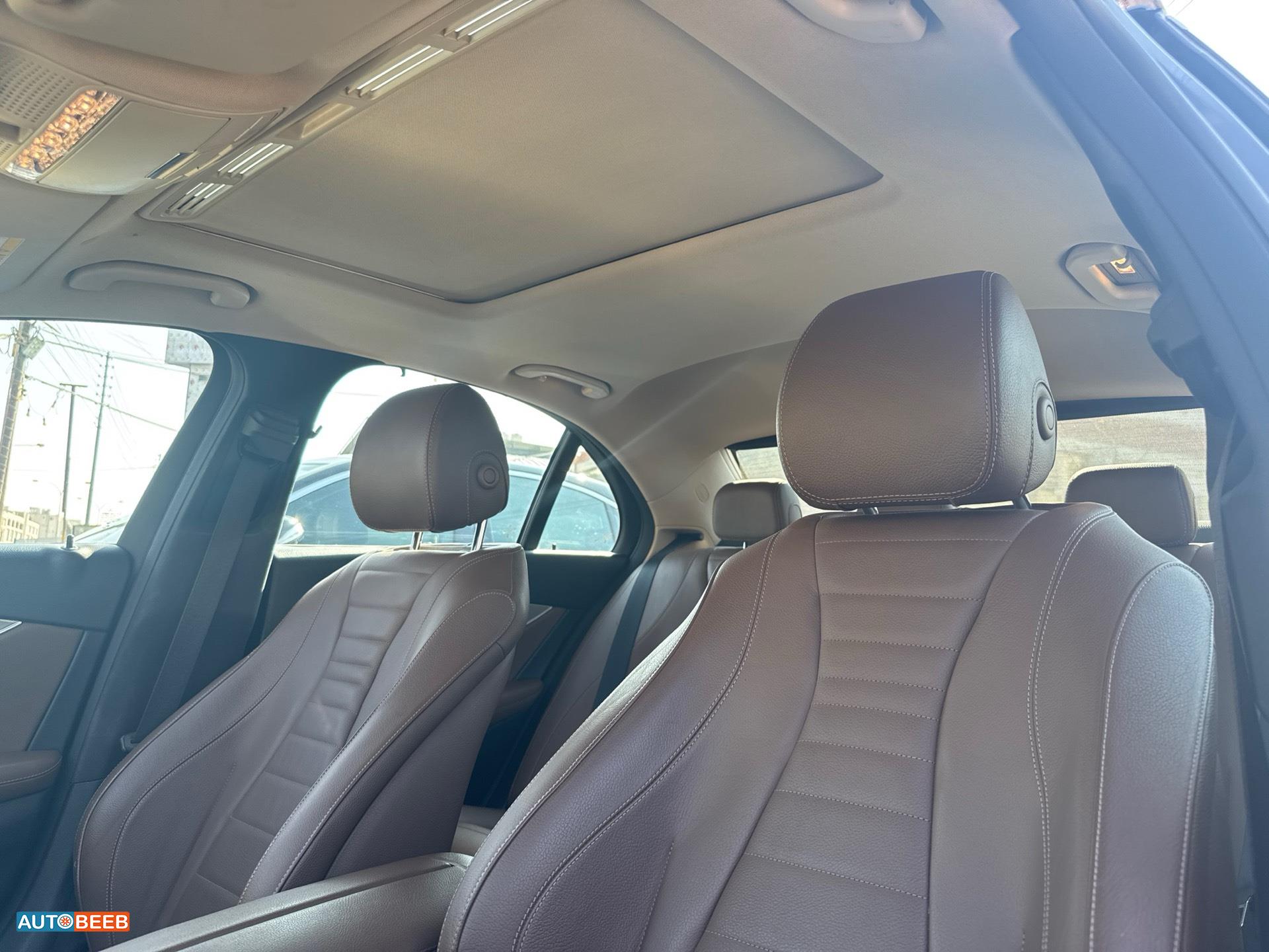 Mercedes Benz E350e 2019