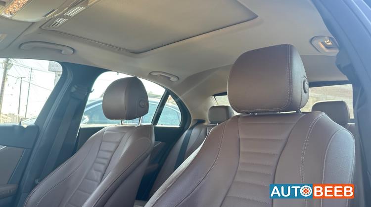 Mercedes Benz E350e 2019