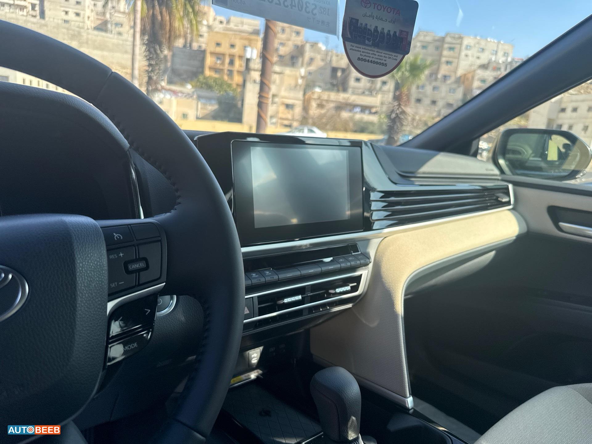 تويوتا كامري 2025