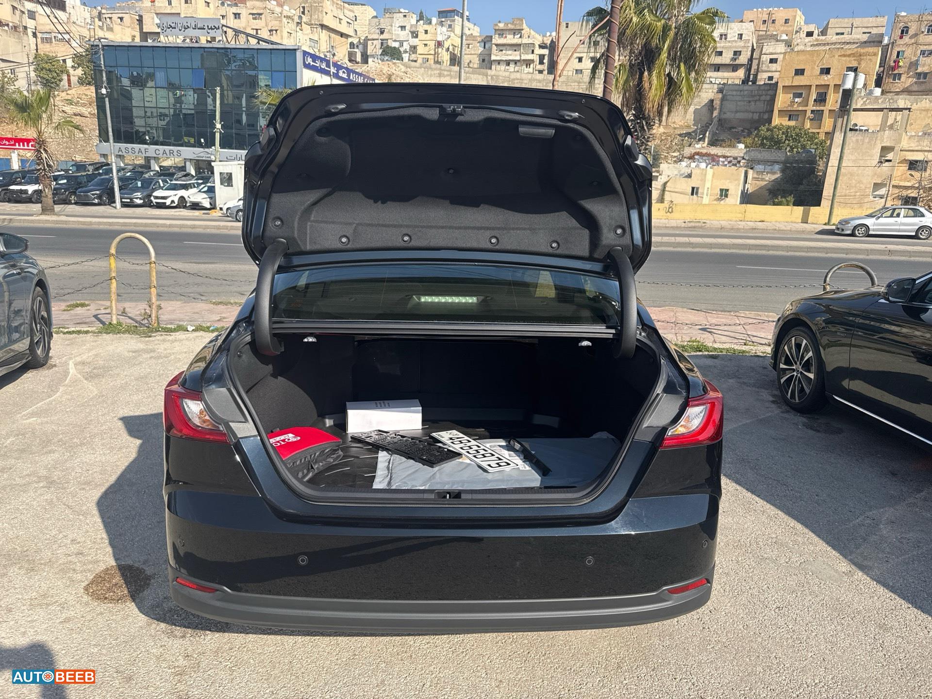 تويوتا كامري 2025