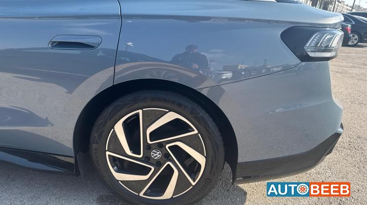 Volkswagen ID.7 2023