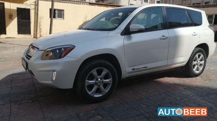 Toyota RAV4 2013