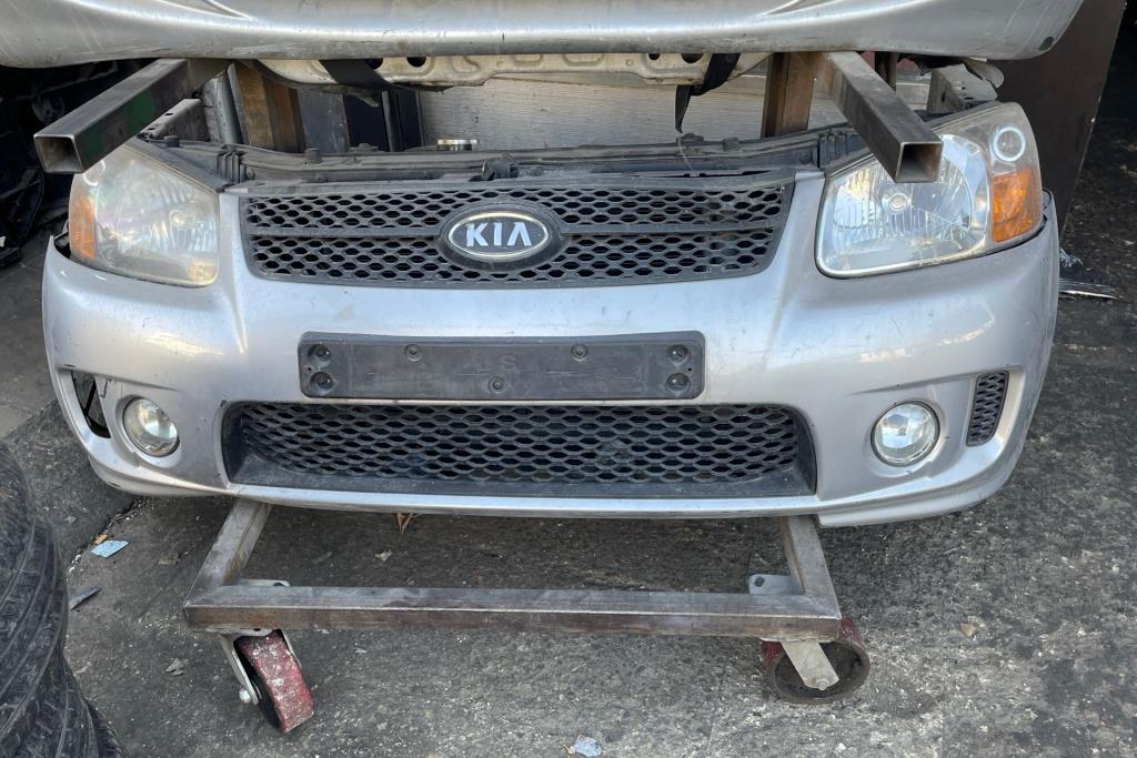 واجهة امامية طمبون اضوية يمين شمال كيا سيراتو 2007 2008