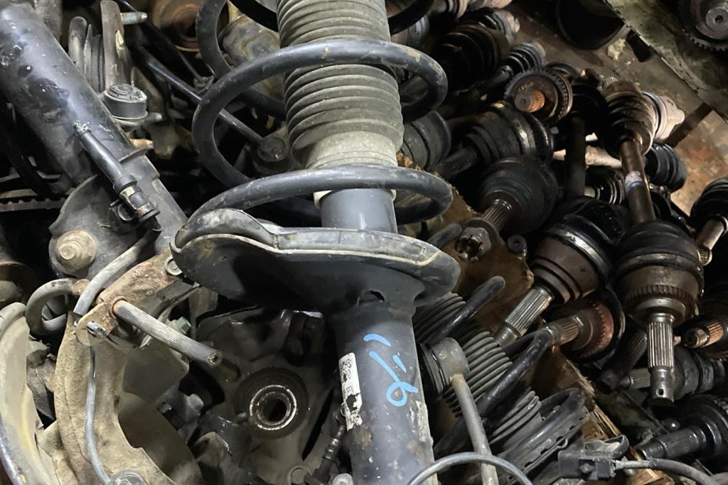  Shock Absorber Hyundai Accent