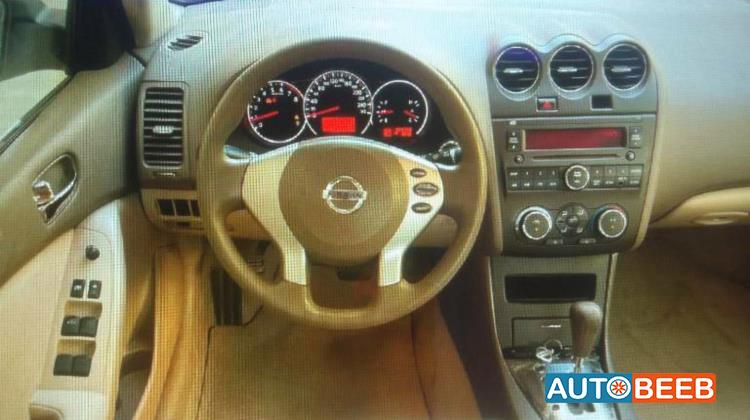 Nissan Altima 2009