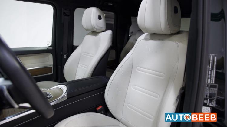 Mercedes Benz G500 2025