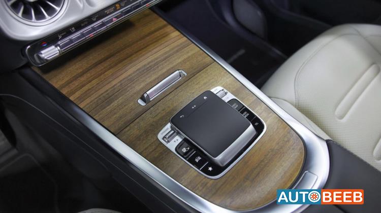 Mercedes Benz G500 2025