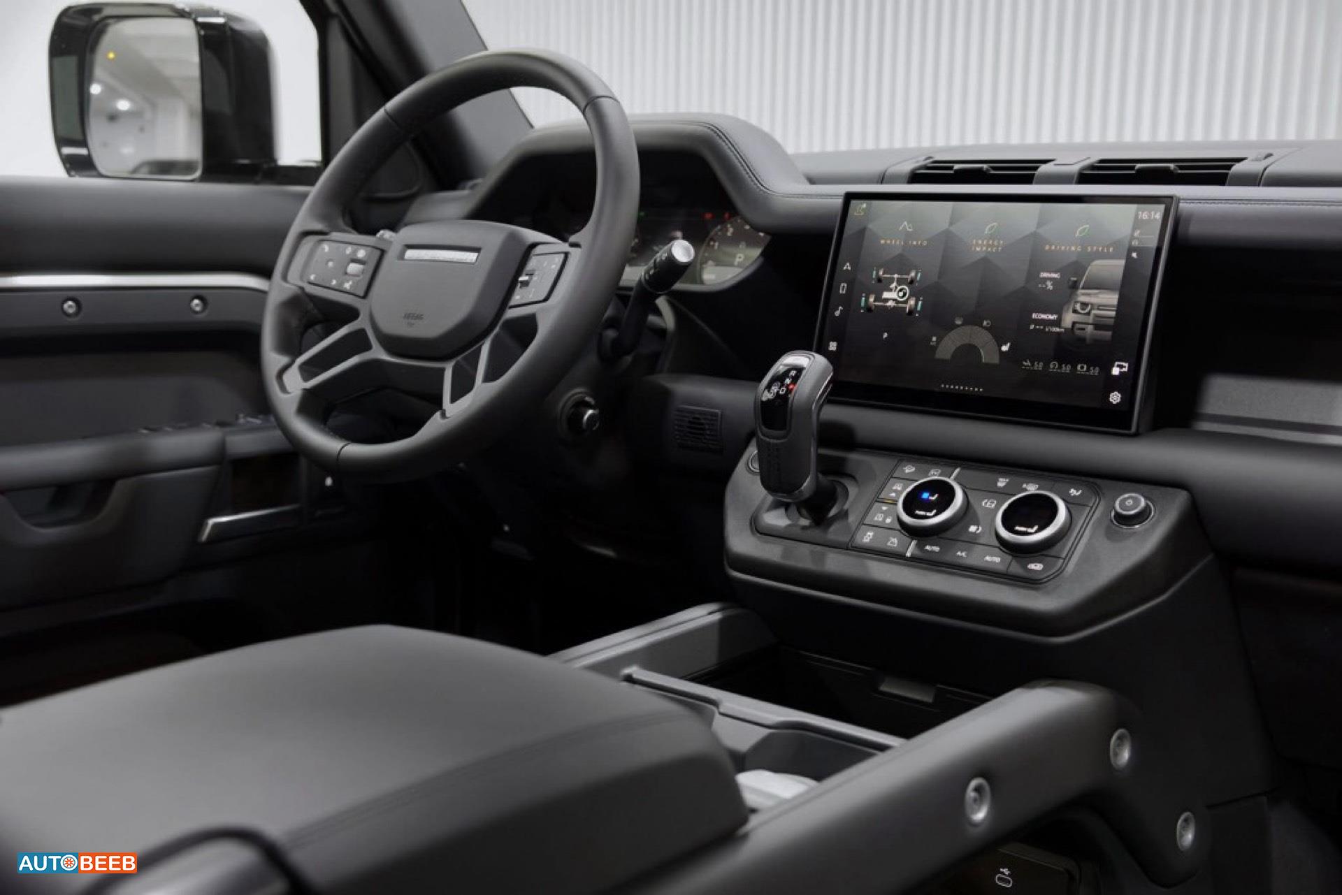 Land Rover Defender 2025