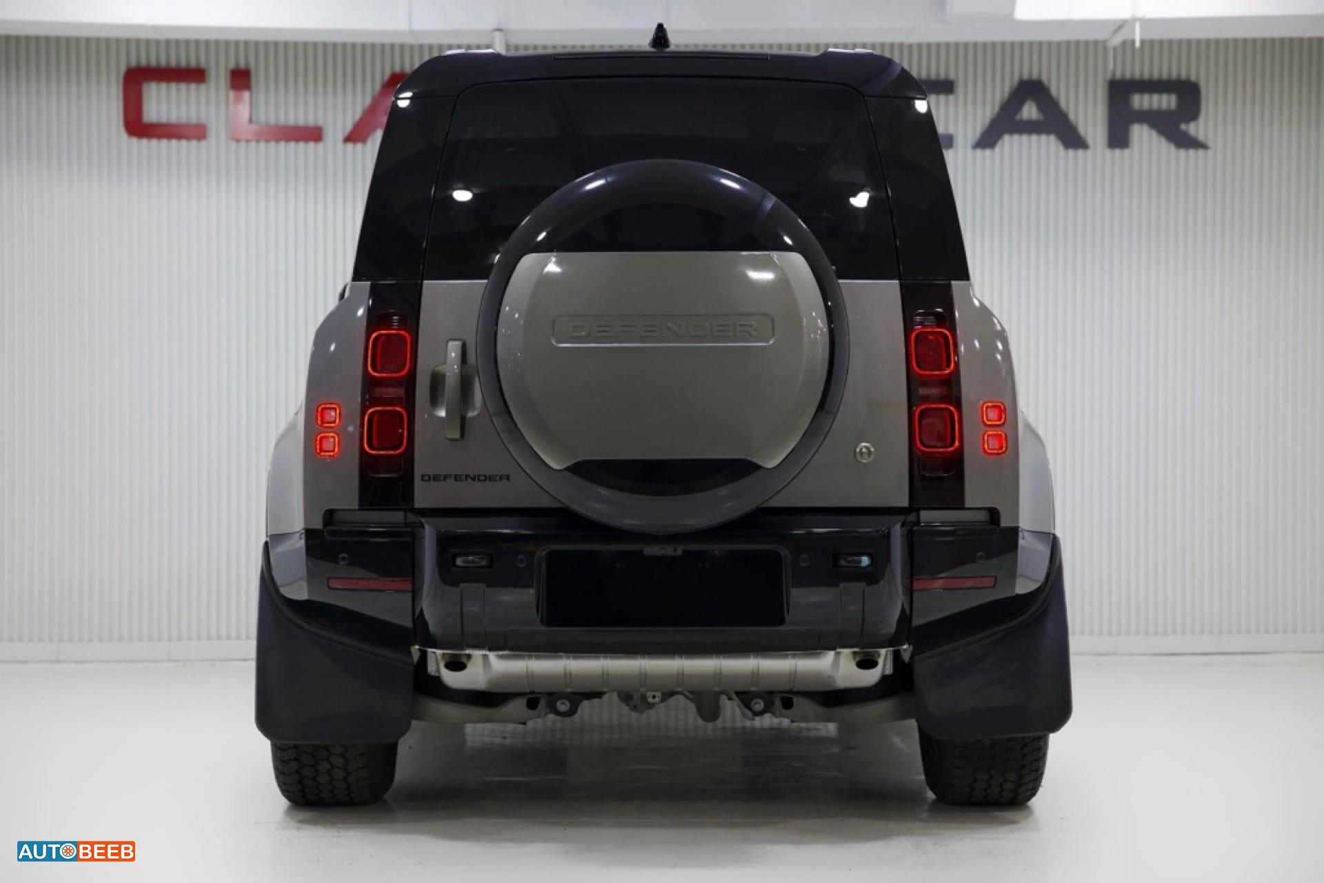 Land Rover Defender 2025