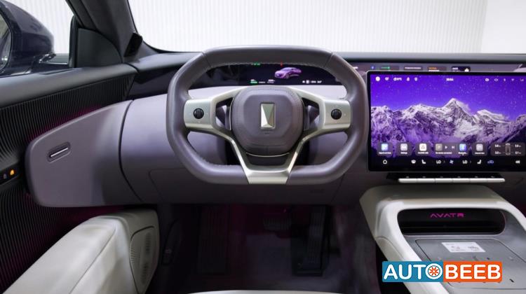 Avatr Model 12 2023