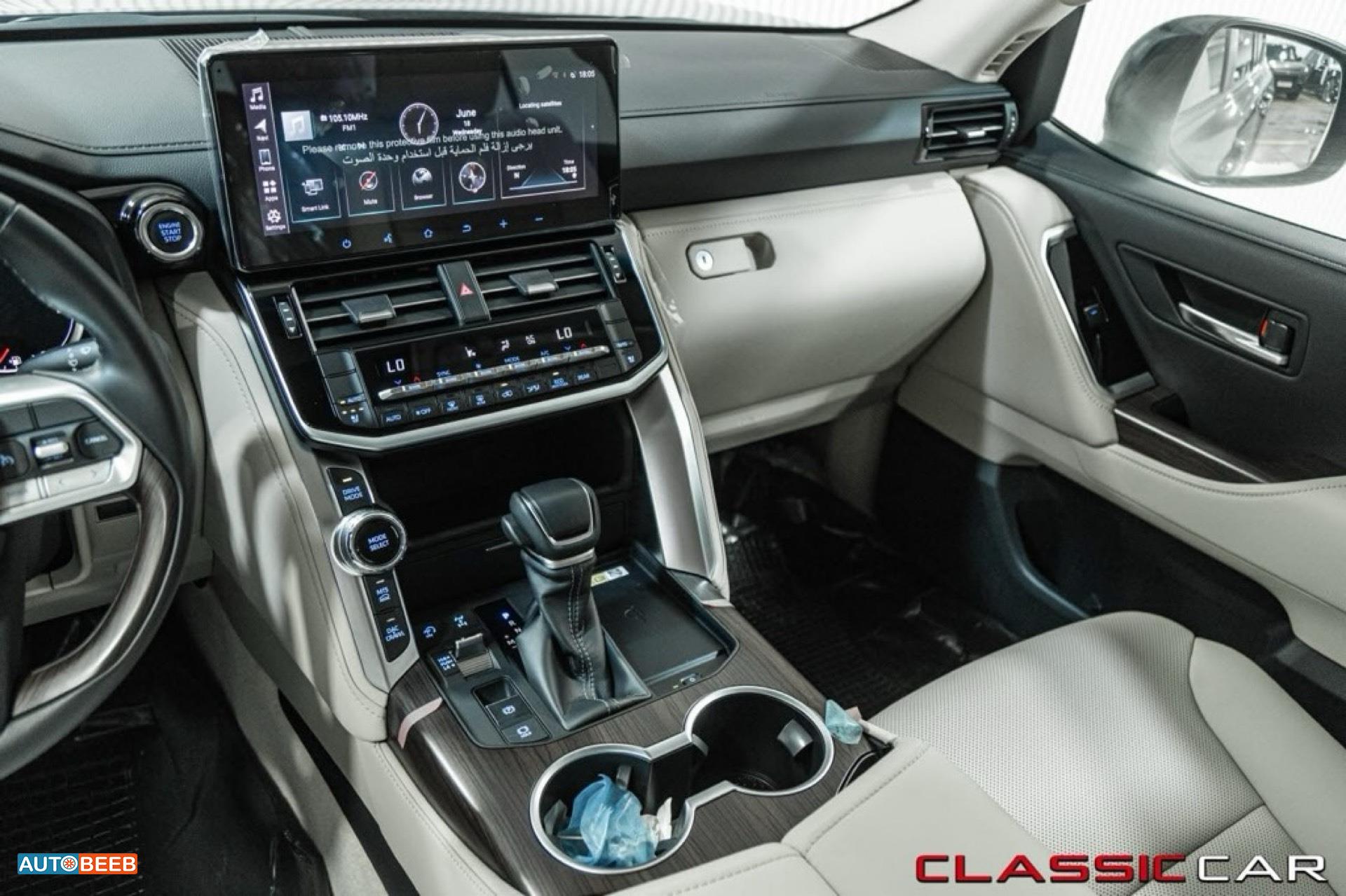 Toyota Land Cruiser 2024