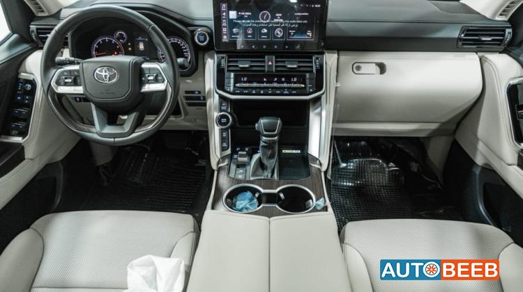 Toyota Land Cruiser 2024