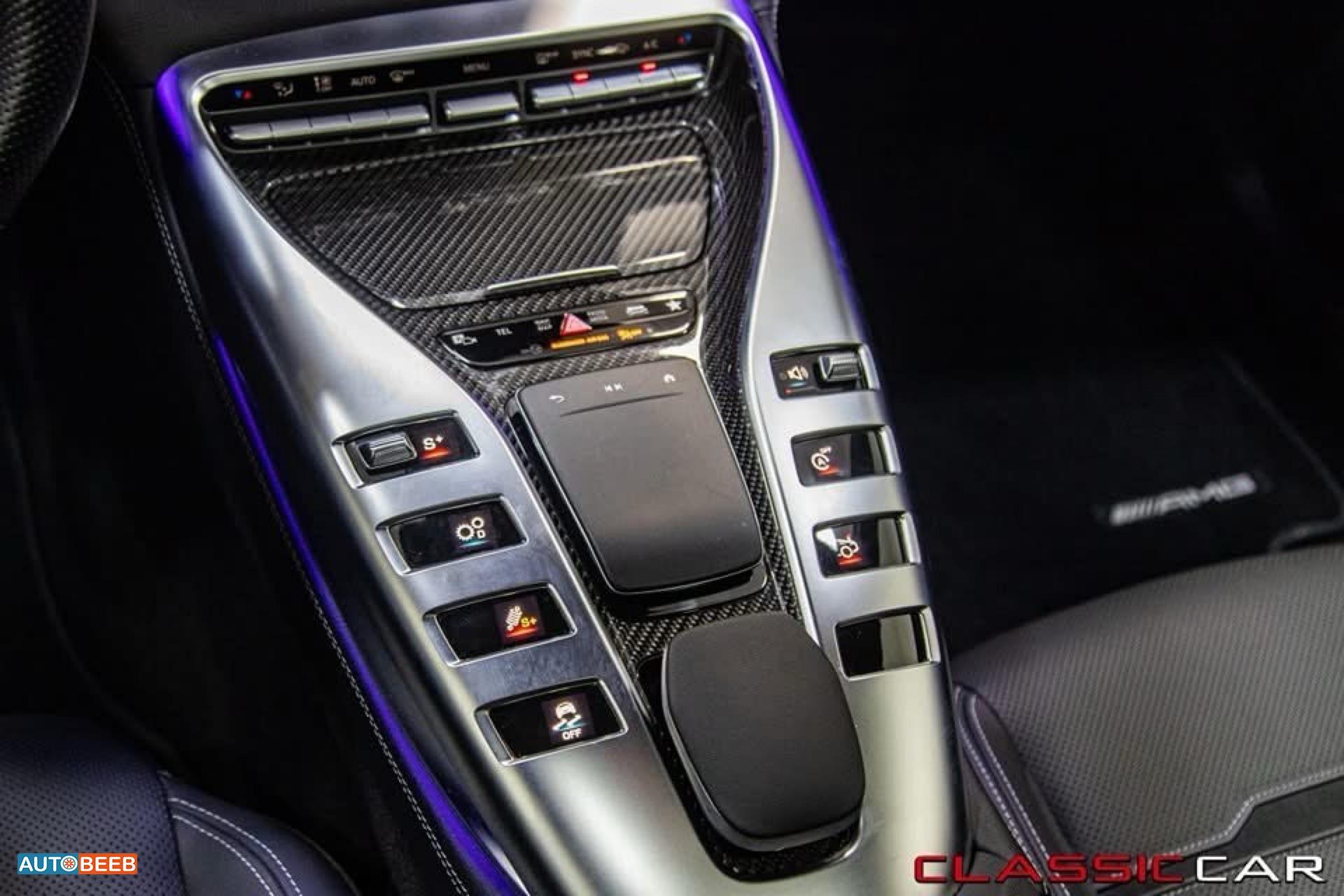 Mercedes Benz GT53 2024