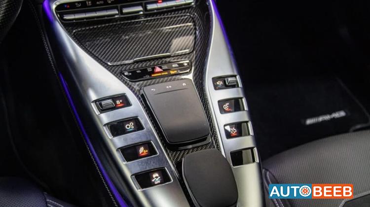 Mercedes Benz GT53 2024