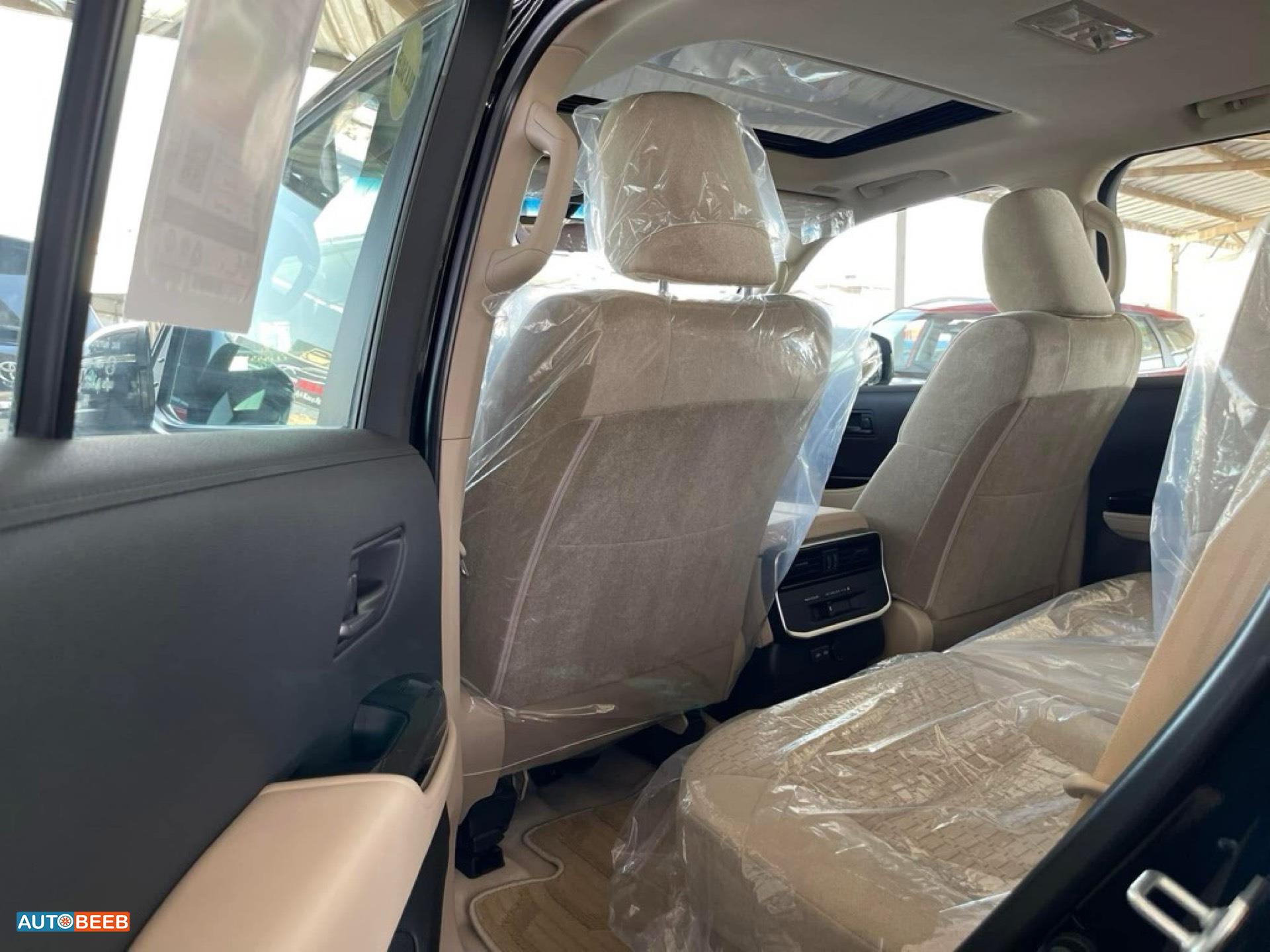 تويوتا لاندكروزر 2025