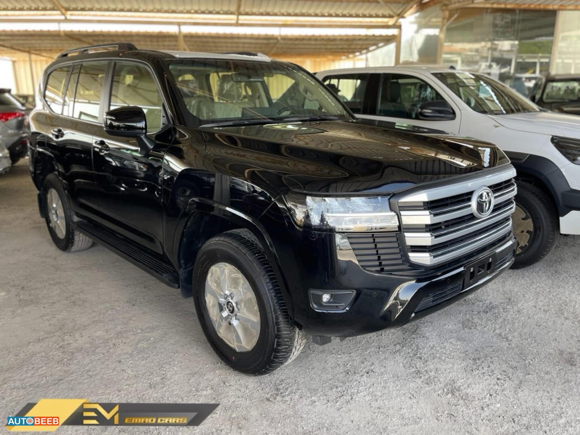 تويوتا لاندكروزر 2025