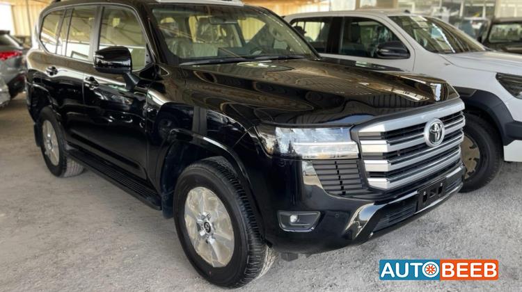 تويوتا لاندكروزر 2025