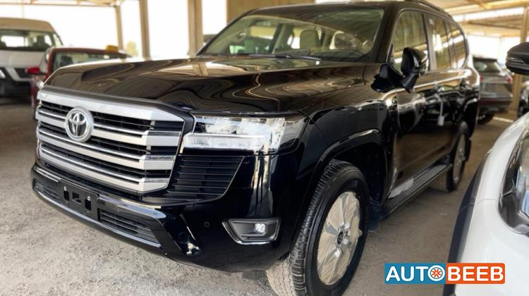 تويوتا لاندكروزر 2025