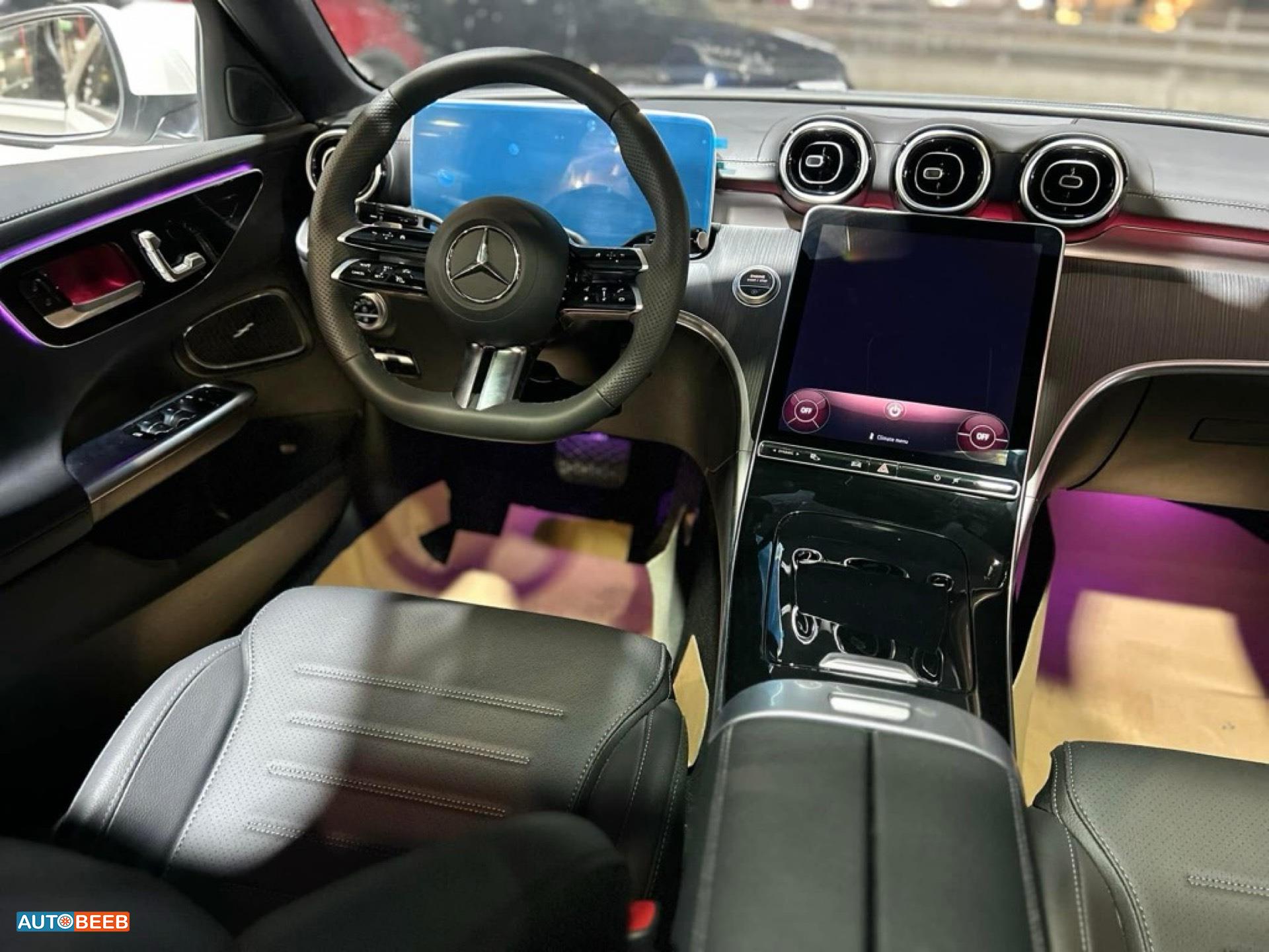 مرسيدس بنز C200 2025