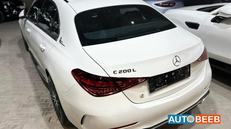 مرسيدس بنز C200 2025
