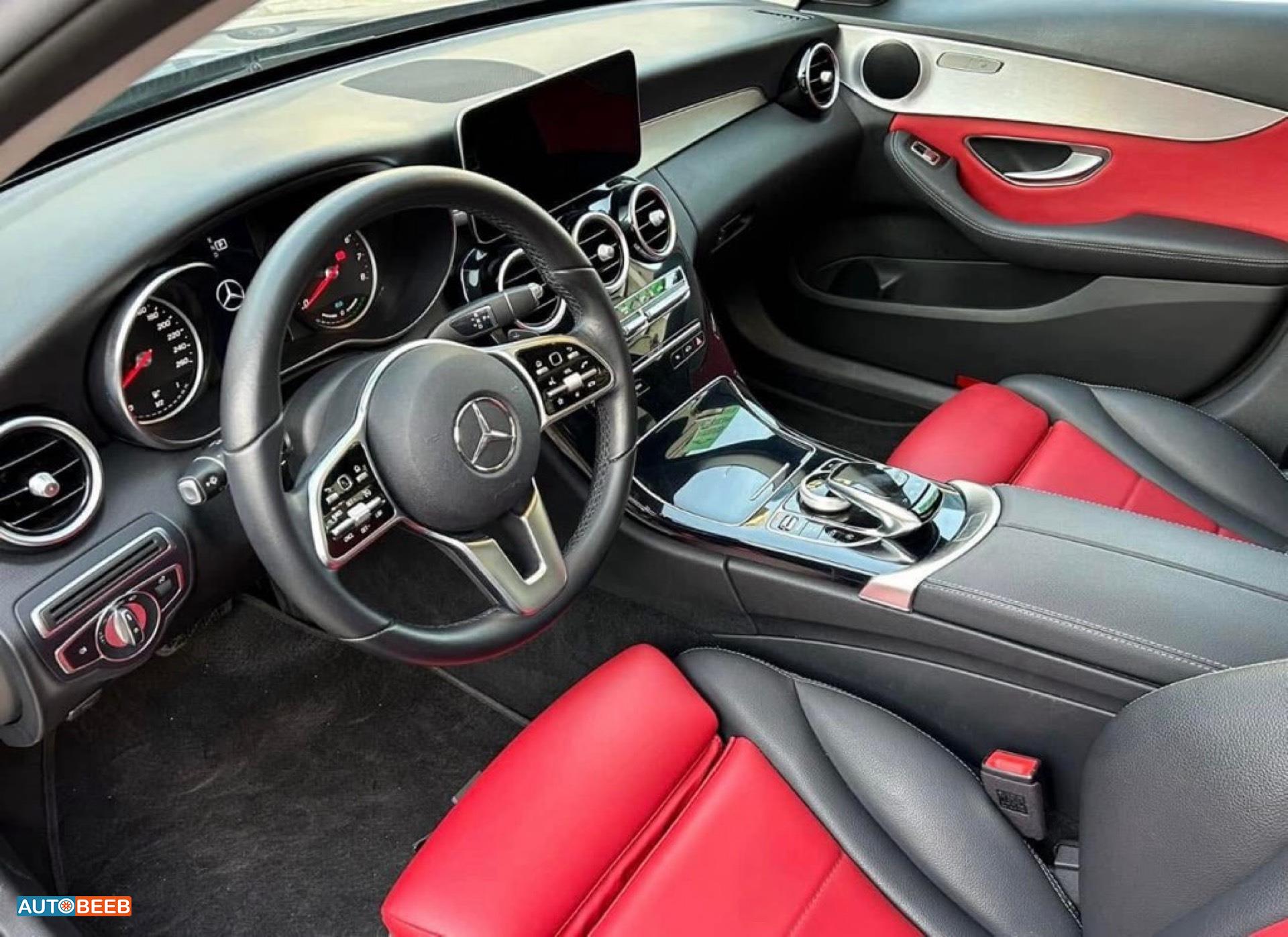 Mercedes Benz C200 2020