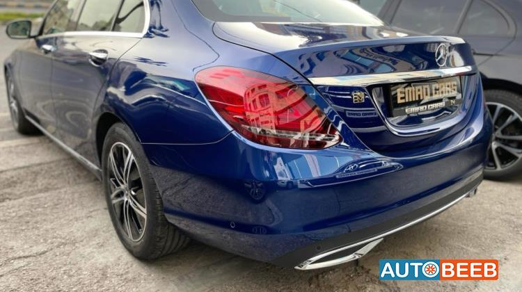 Mercedes Benz C200 2020