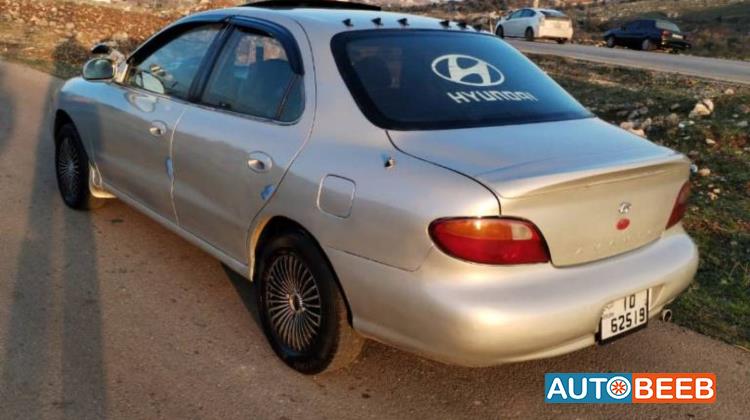 Hyundai Avante 1996