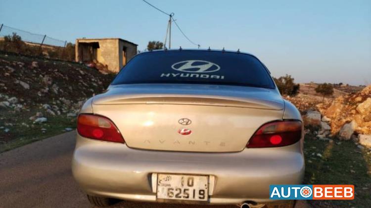 Hyundai Avante 1996