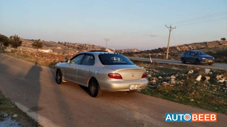 Hyundai Avante 1996