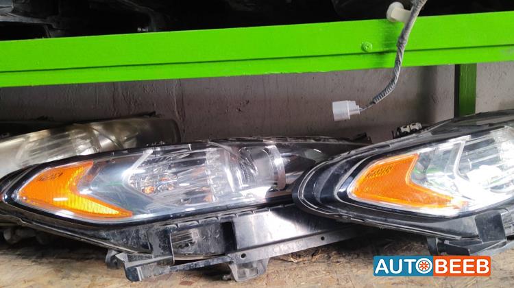 Lights Front light Ford Fusion
