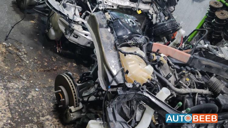 Body  Front clip Ford Fusion