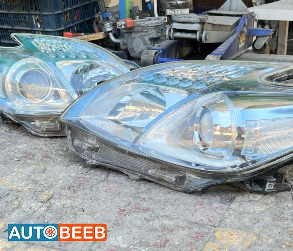 Lights Front light Toyota Prius