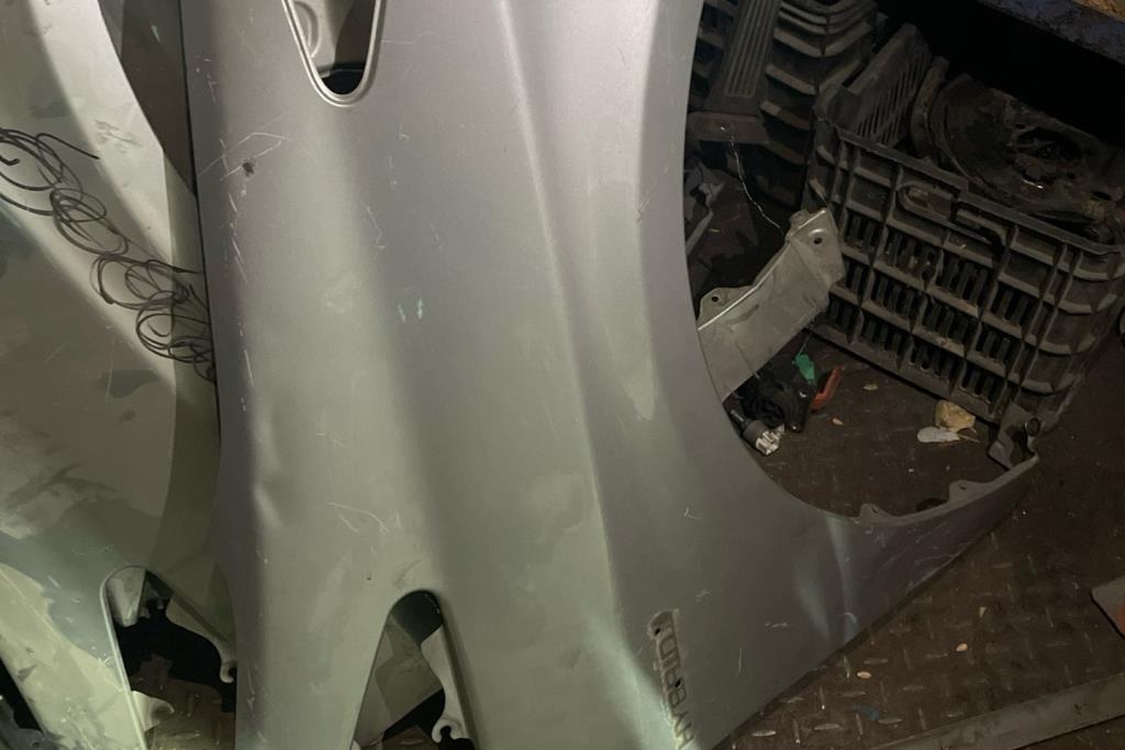 Body  Fenders  Toyota Prius