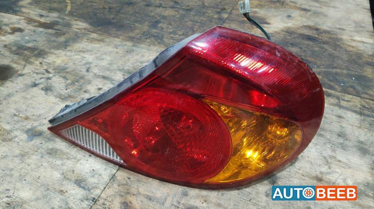 ضوء خلفي يمين شمال كيا سبكترا 1999 2000 2001 2002 2003