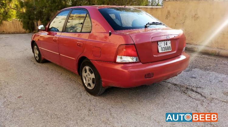 Hyundai Accent 2001