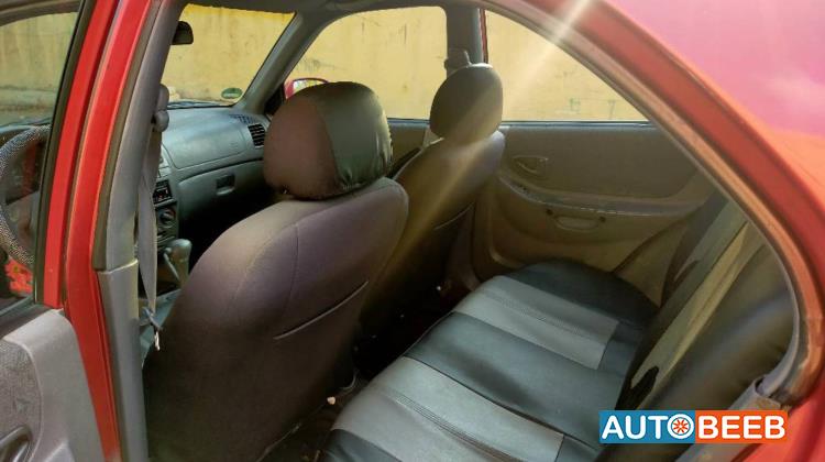 Hyundai Accent 2001